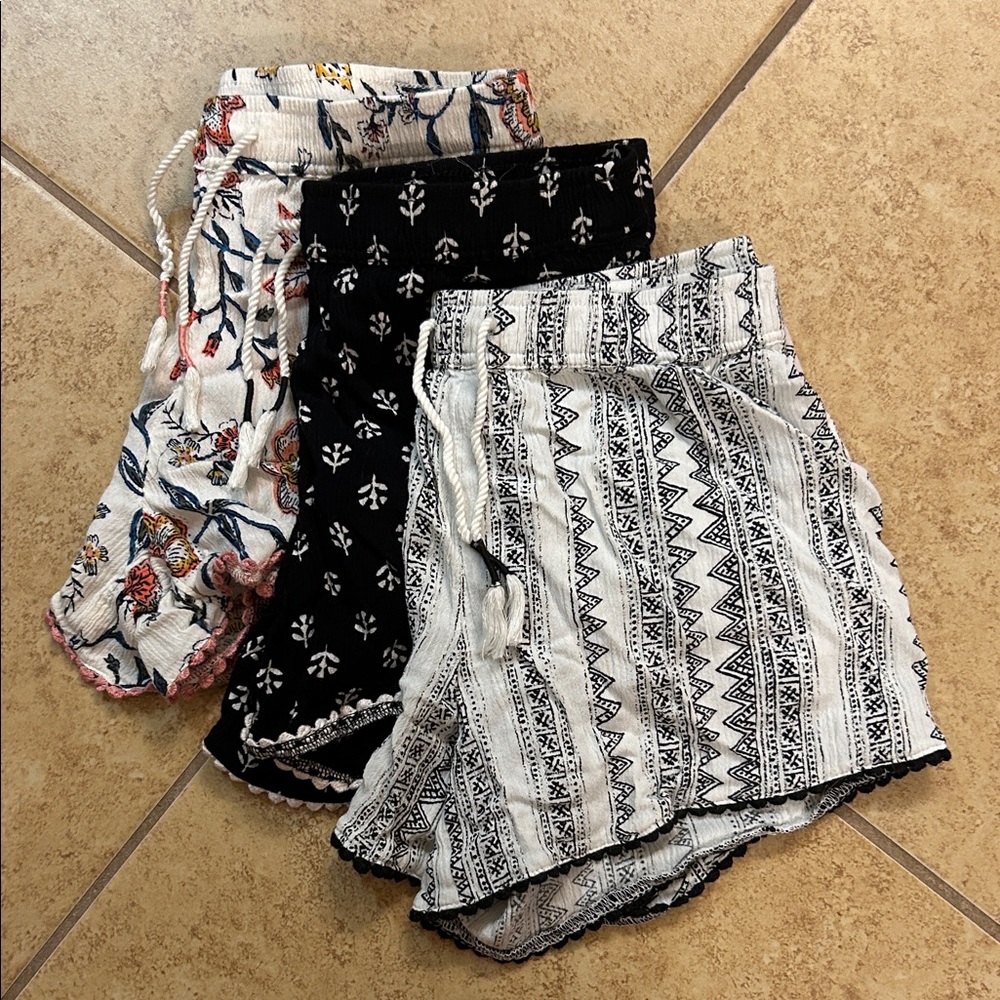 Old Navy Kids Patterned Shorts Trio - Black, White, Multicolor